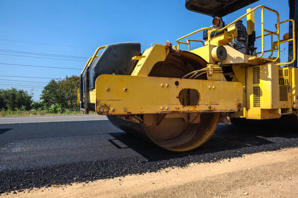 Why Choose Us For All Your Driveway Paving Needs in Kenosha, WI?